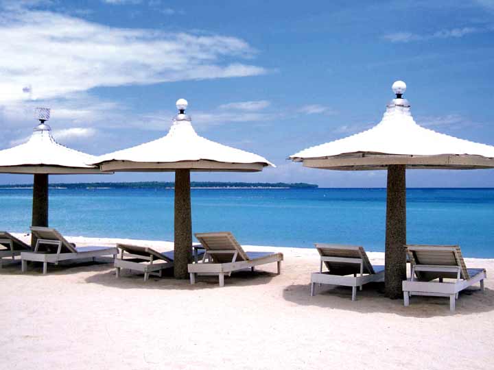 Bãi biển Mactan Resort